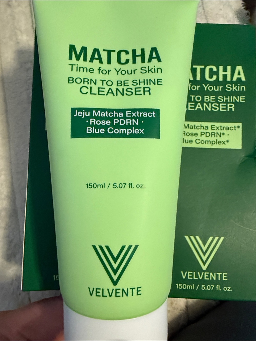 Velvente Matcha Born to Be Shine Cleanser - Green